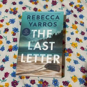 2/20 📚 The Last Letter by Rebecca Yarros (Book)